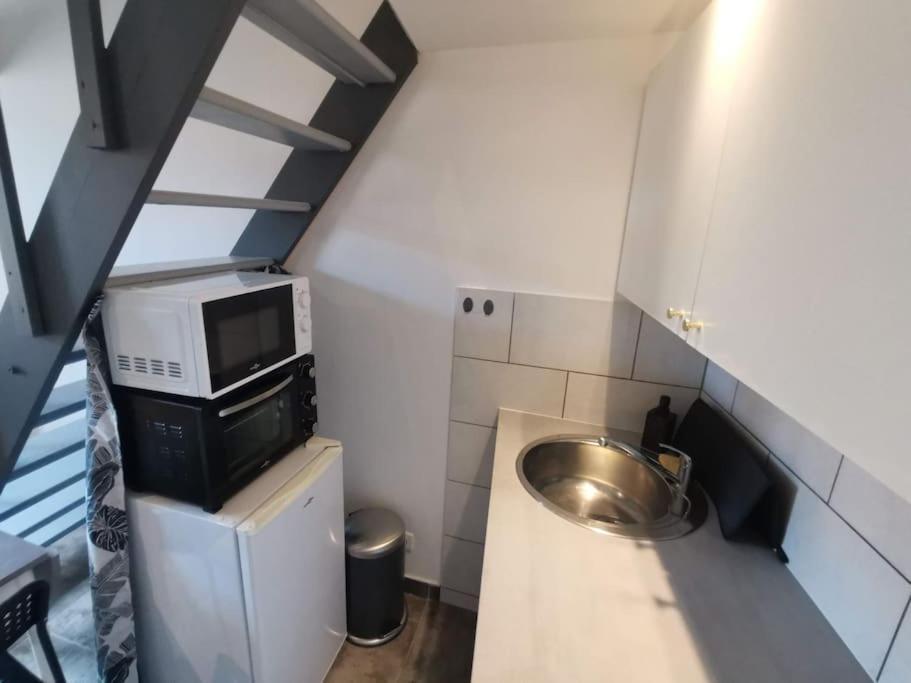 Esprit Cocooning -Proche Centre- Apartment Тулон Екстериор снимка